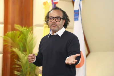 Alberto Zayas
